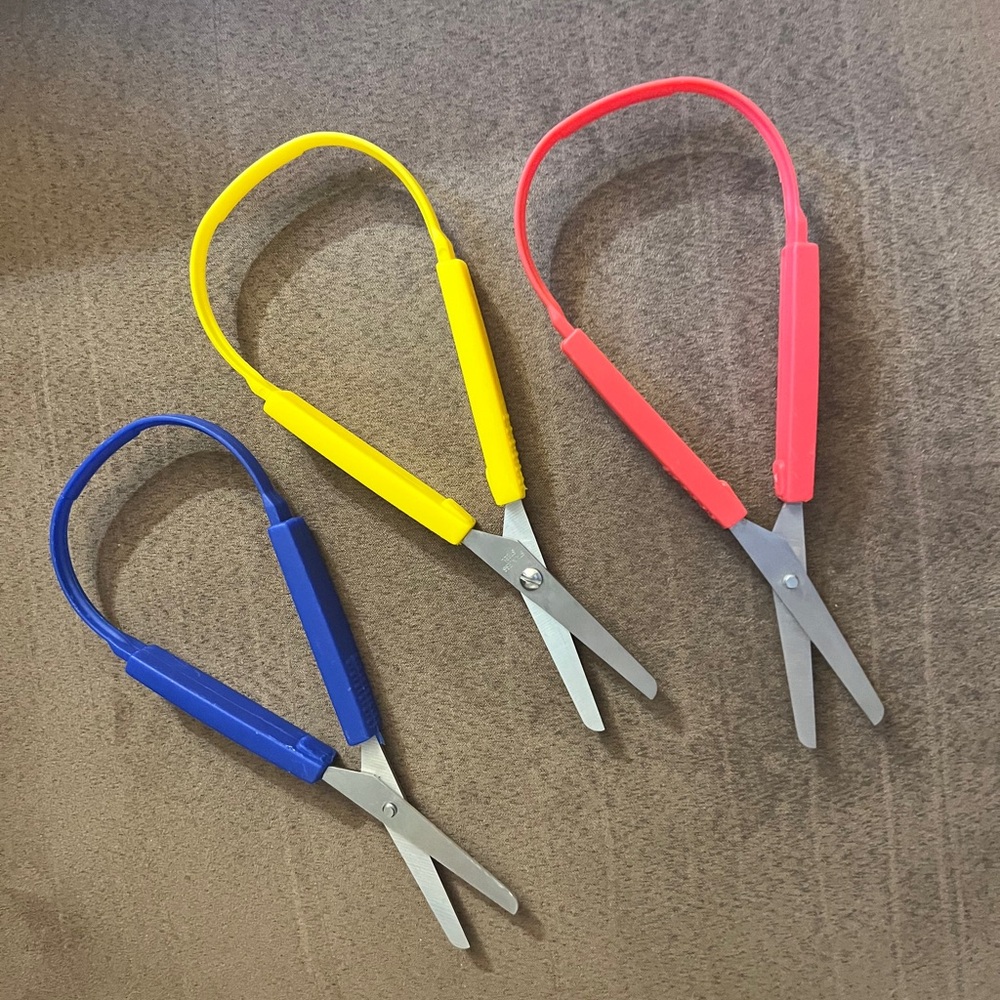 New Vibrant Kids Safety Loop Scissors Trio.